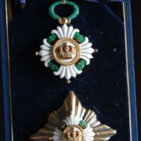 Dva odlikovanja Jugoslovenske krune, jedna 1931. za drugu se ne zna godina dodele